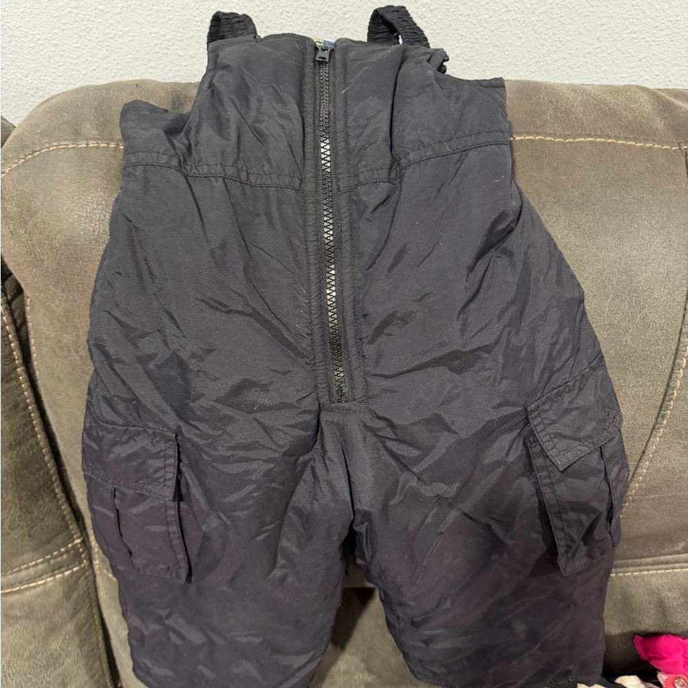 Oshkosh 2T Black Snow Bib Overalls